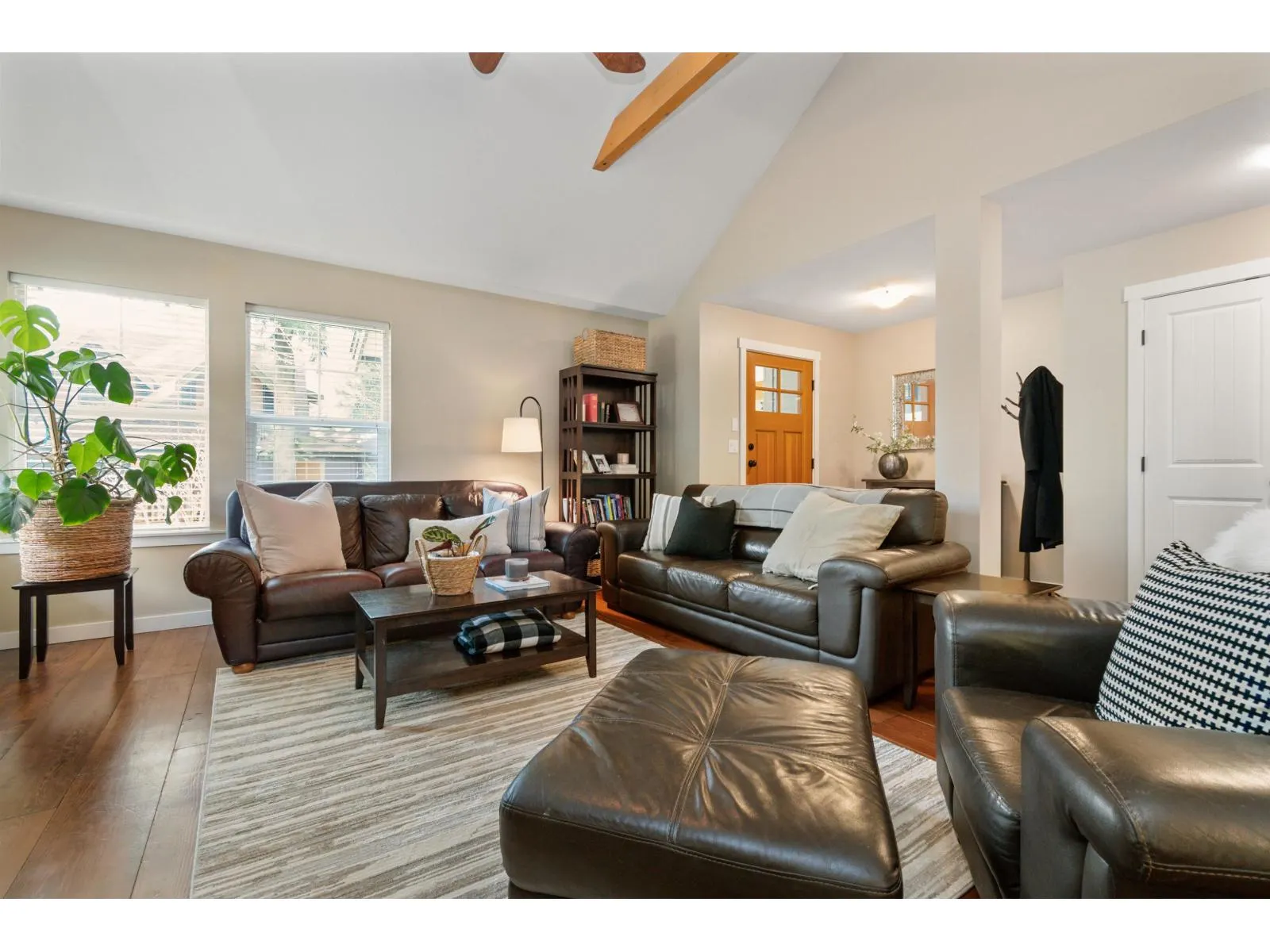 1829 MOSSY GREEN WAY|Cultus Lake South