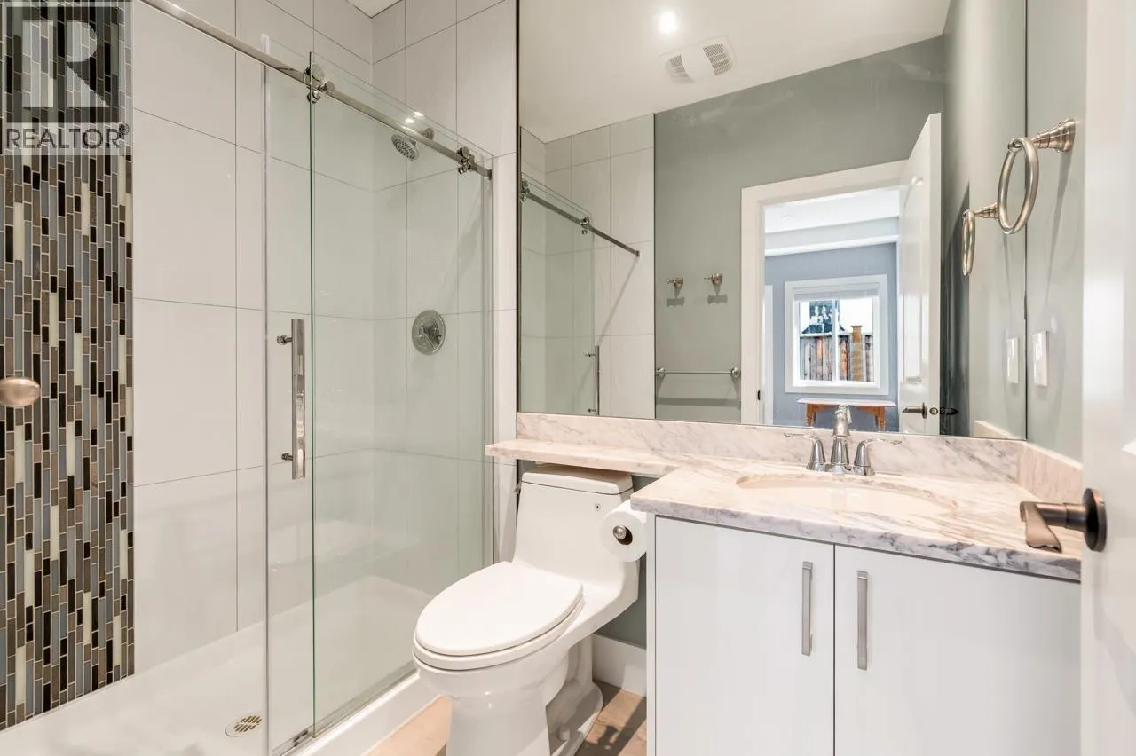4591 TRIMARAN DRIVE