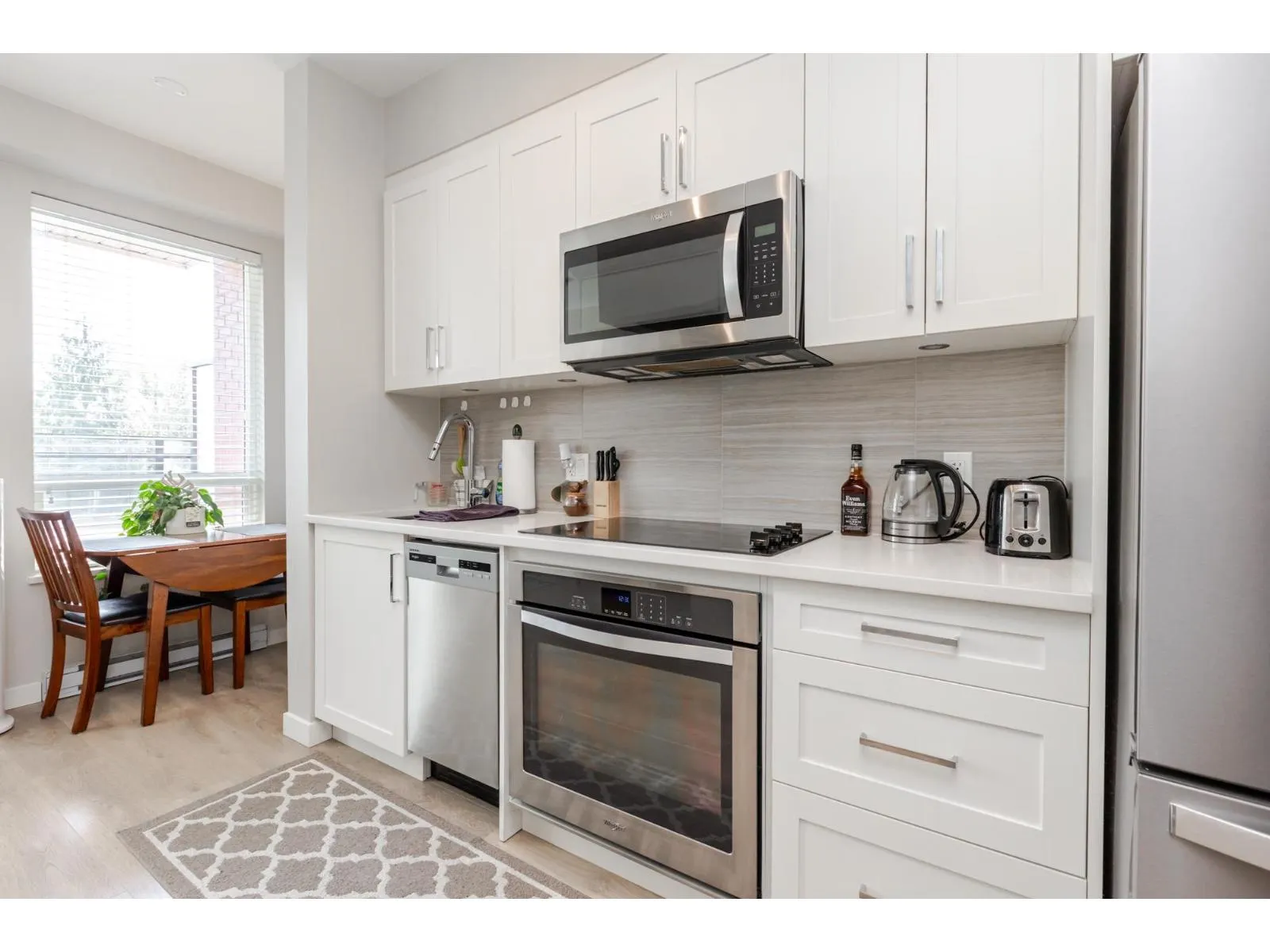 F204 20211 66 AVENUE