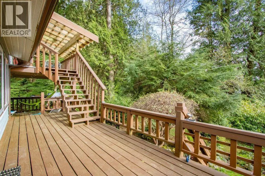 26 BRIGHTON BEACH