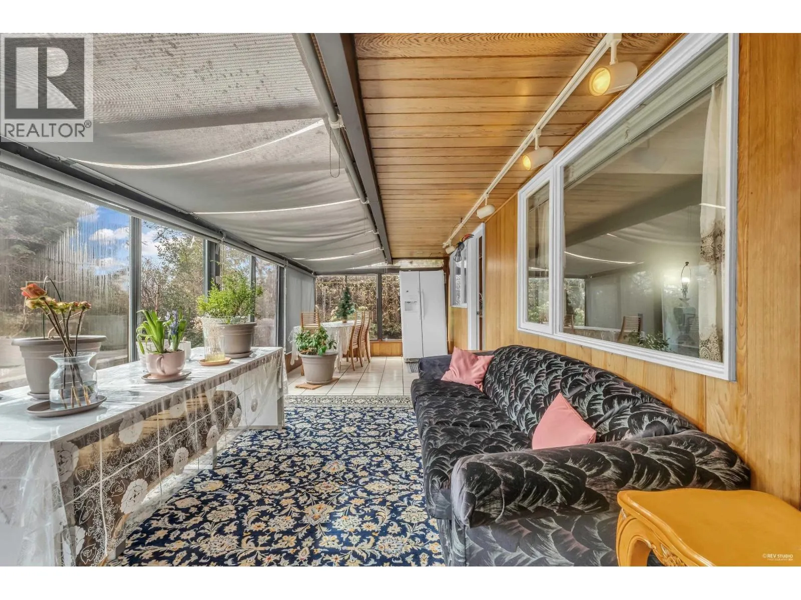 1181 CHARTWELL DRIVE