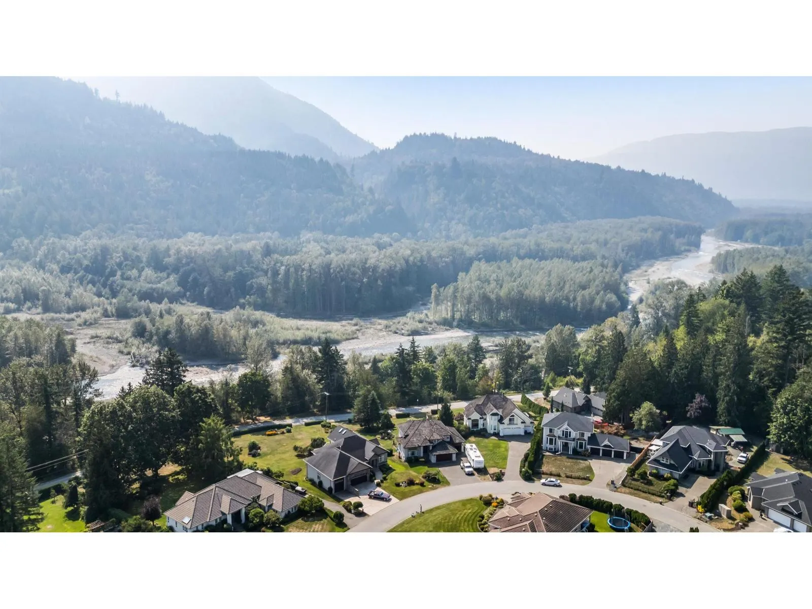 4360 ESTATE DRIVE|Chilliwack River Valley