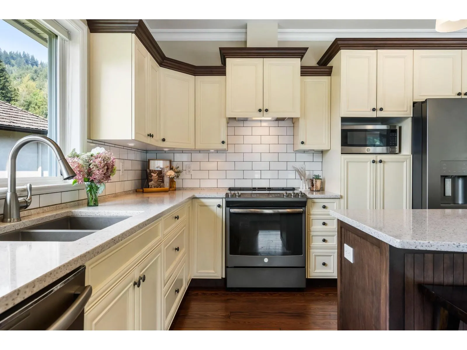4360 ESTATE DRIVE|Chilliwack River Valley