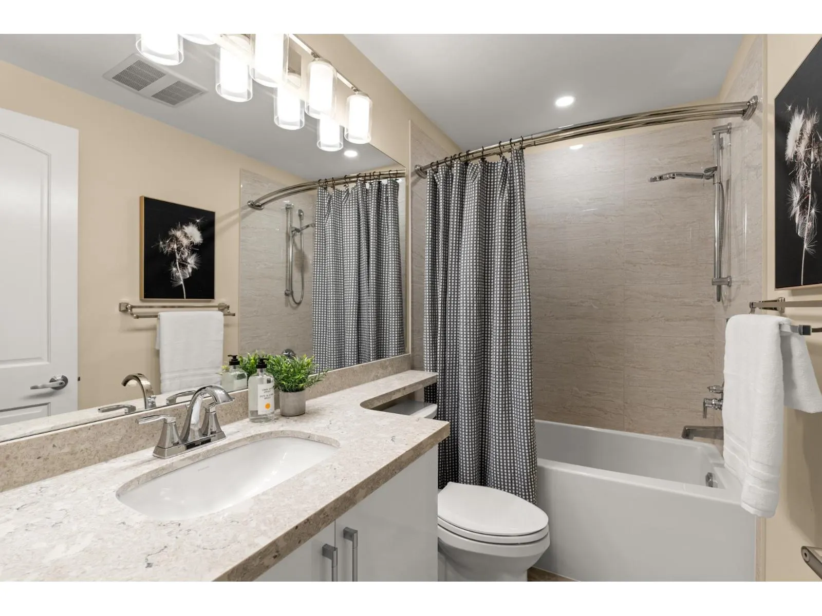 210 20376 86 AVENUE