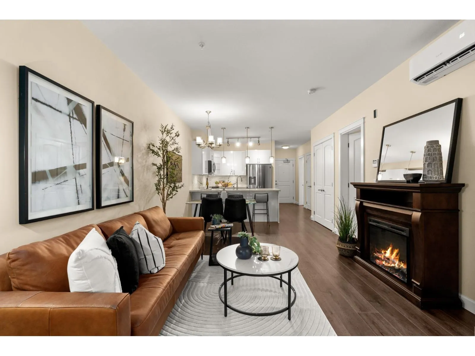 210 20376 86 AVENUE