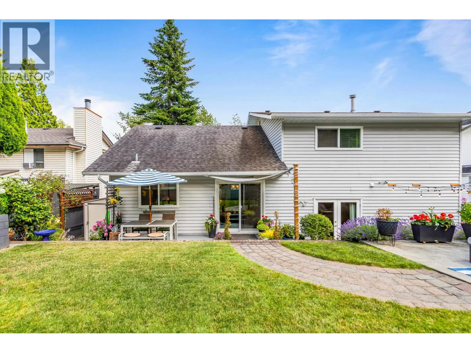 472 RIVERVIEW CRESCENT