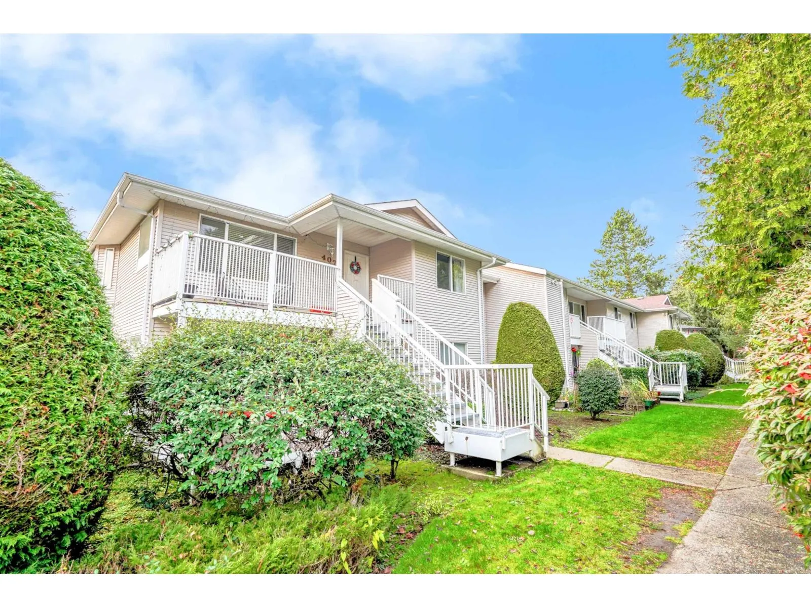 407 13963 72 AVENUE