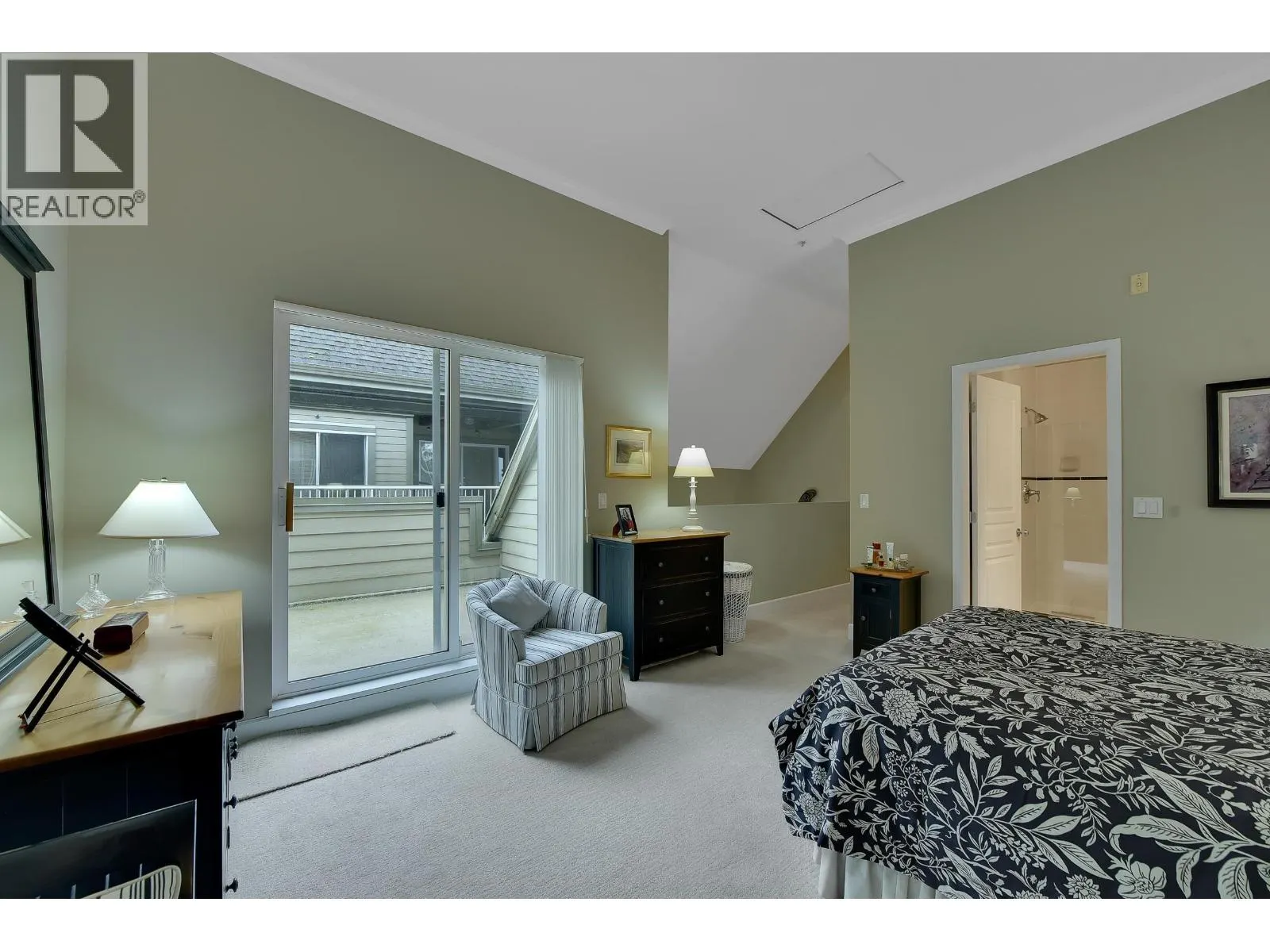 319 1120 TSATSU SHORES DRIVE