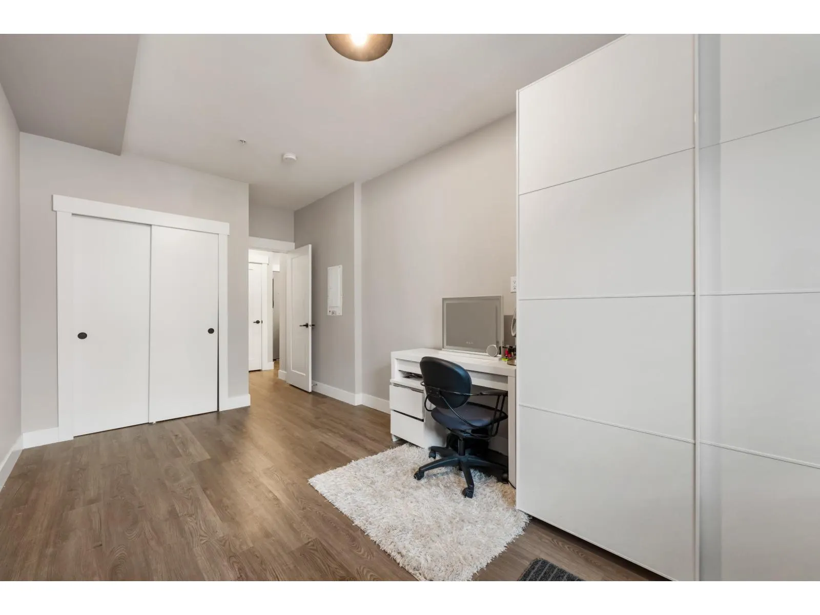 B308 20838 78B AVENUE
