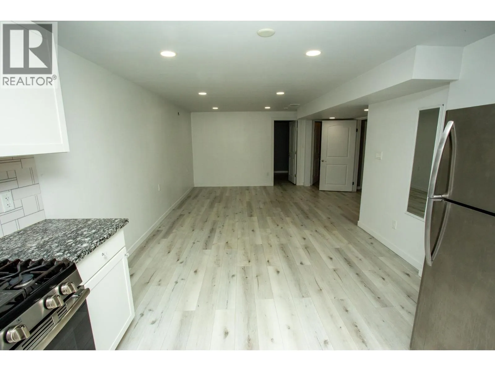 2670 VANIER DRIVE