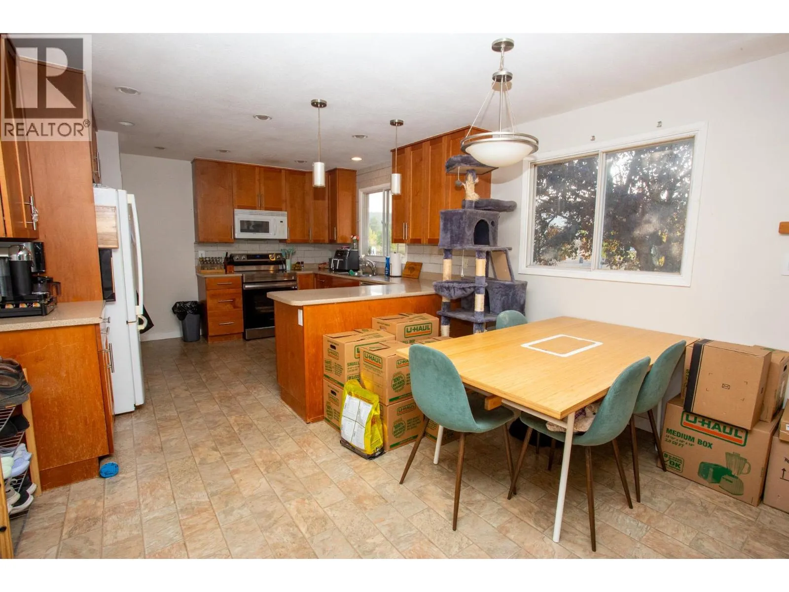 2670 VANIER DRIVE