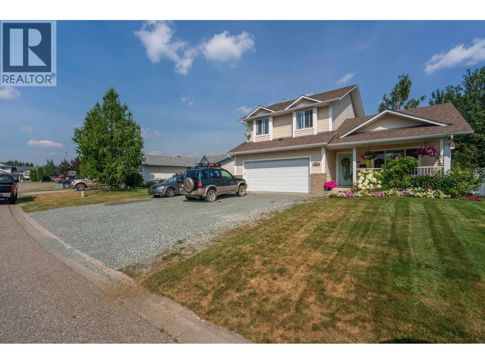 6689 WESTMOUNT CRESCENT