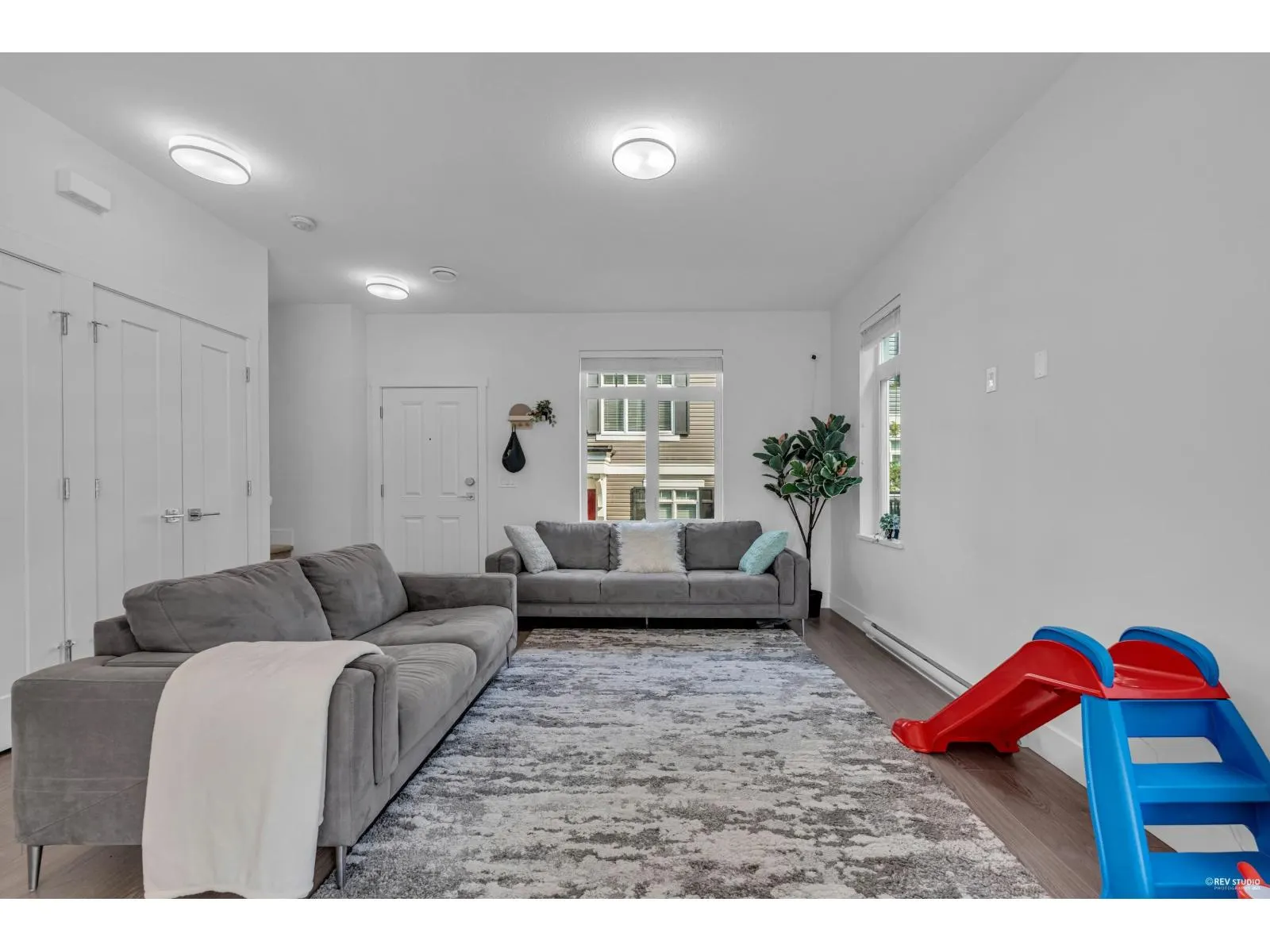 87 2070 OAK MEADOWS DRIVE