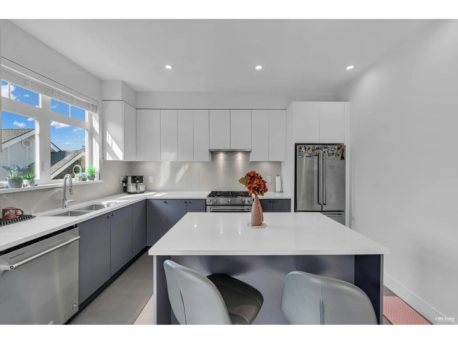87 2070 OAK MEADOWS DRIVE
