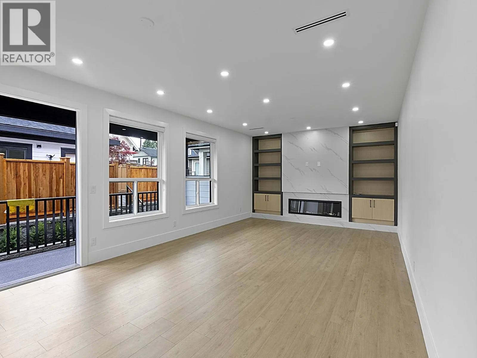 218 OSBORNE AVENUE