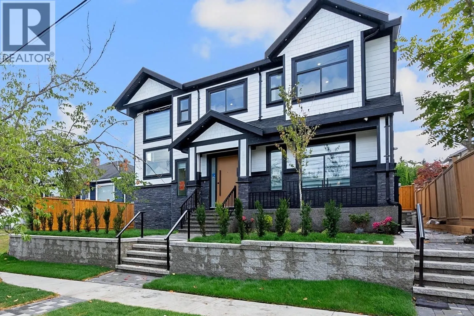 218 OSBORNE AVENUE