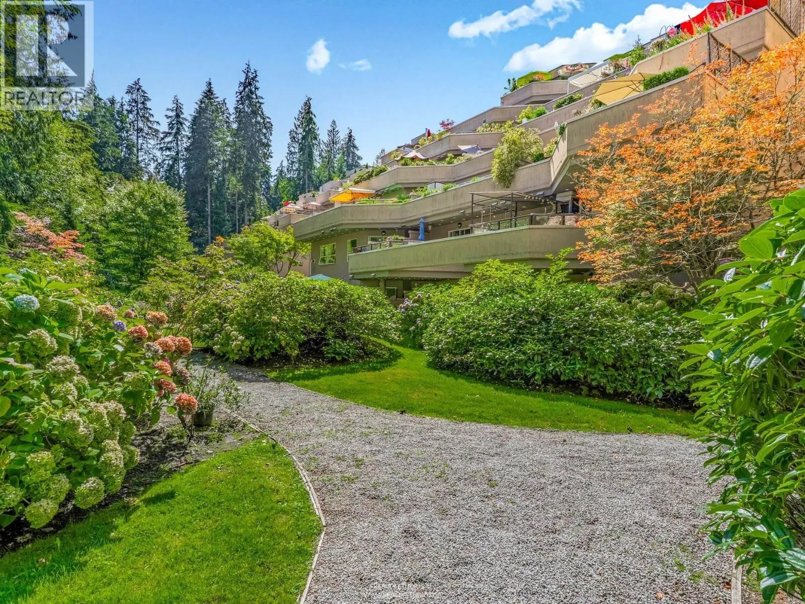 305 1500 OSTLER COURT