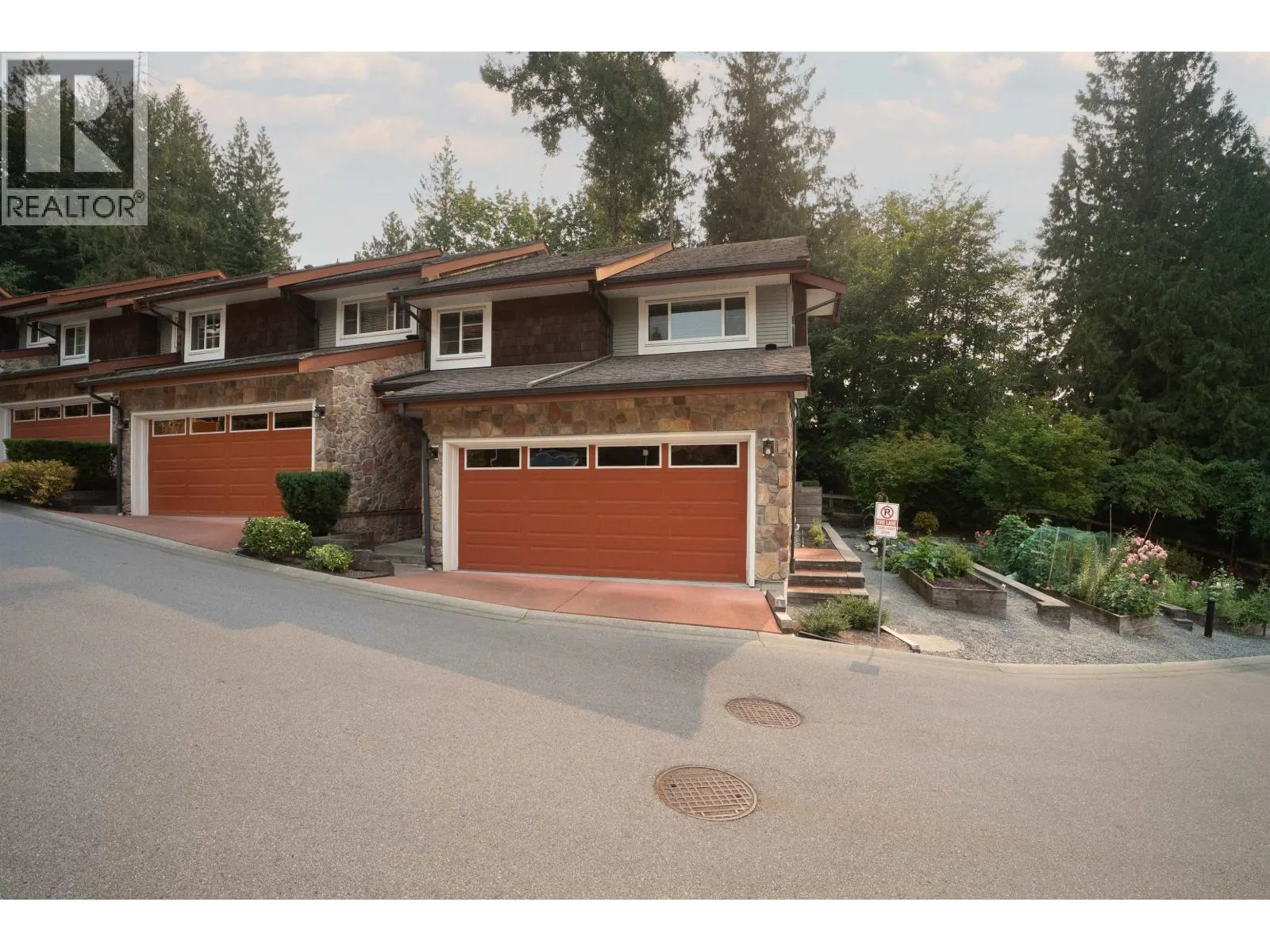 34 23651 132 AVENUE