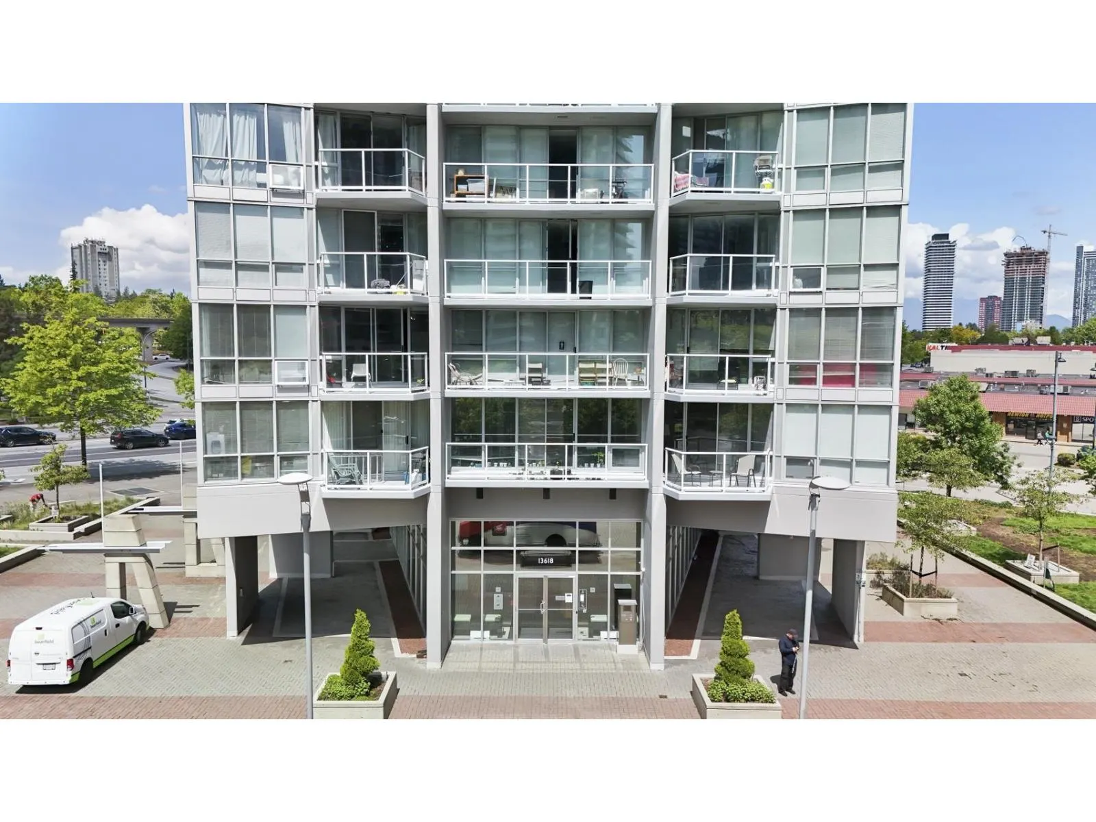 501 13618 100 AVENUE