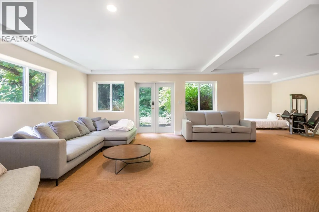 520 HADDEN DRIVE