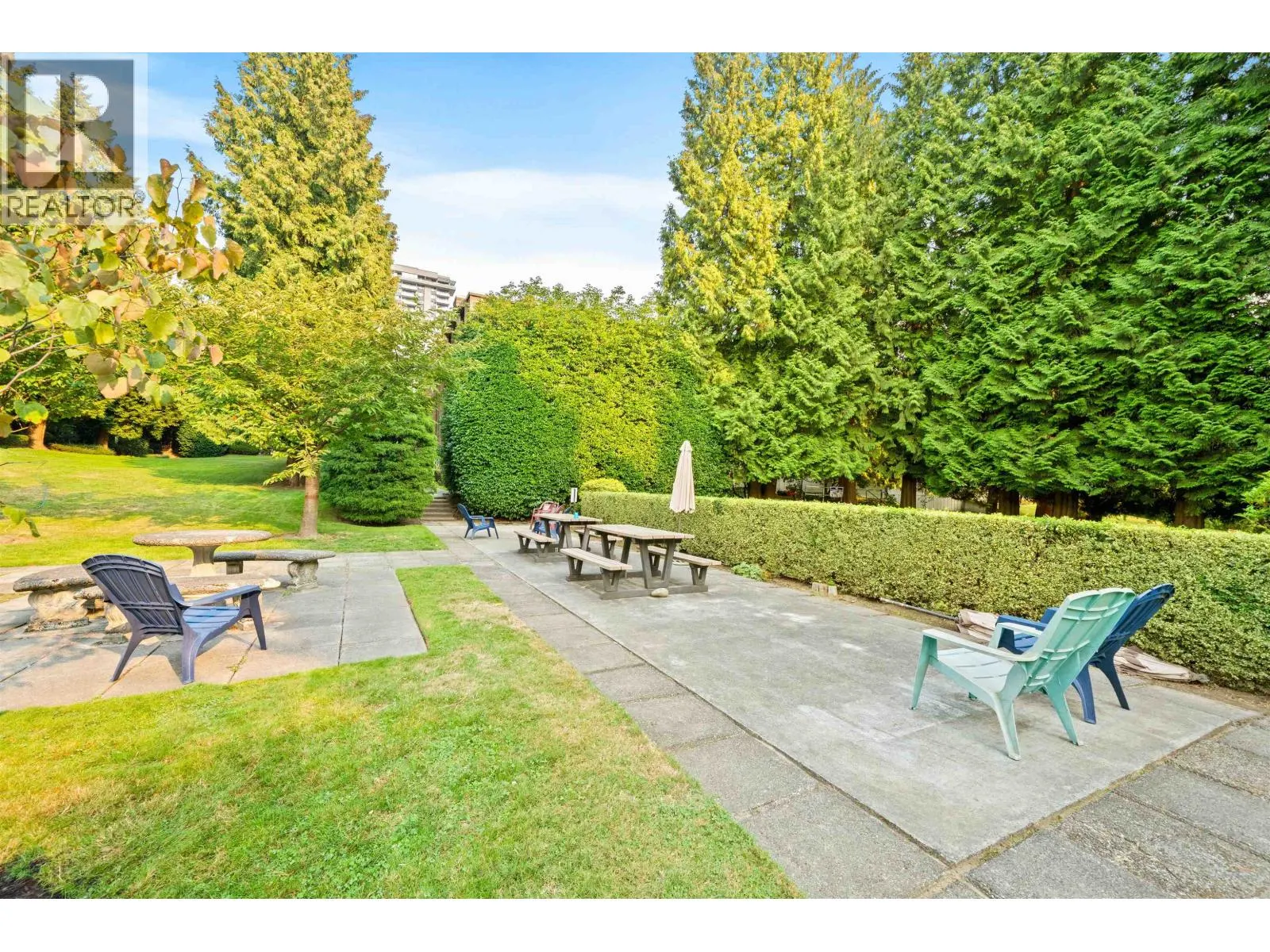 201 3901 CARRIGAN COURT