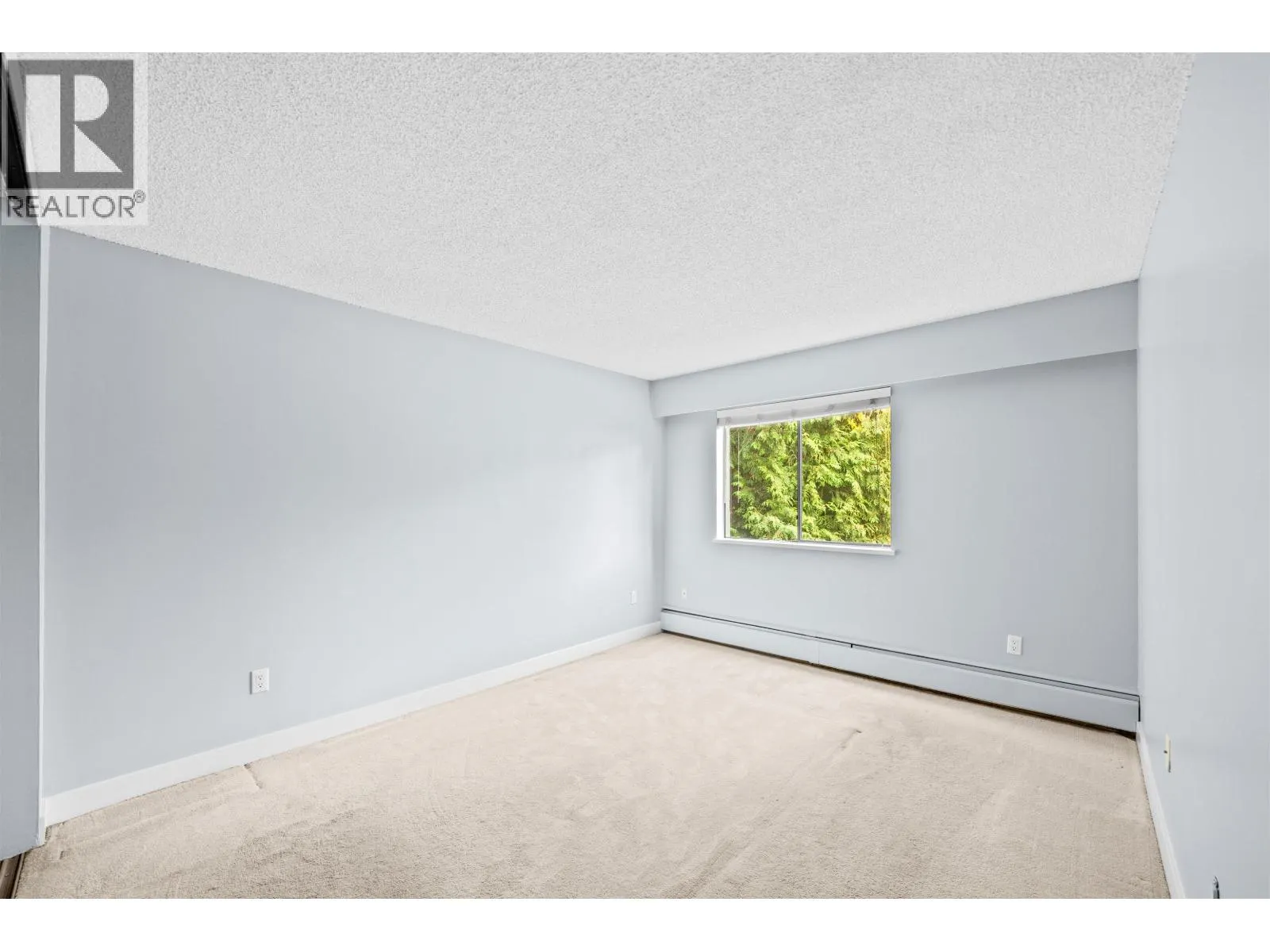 201 3901 CARRIGAN COURT
