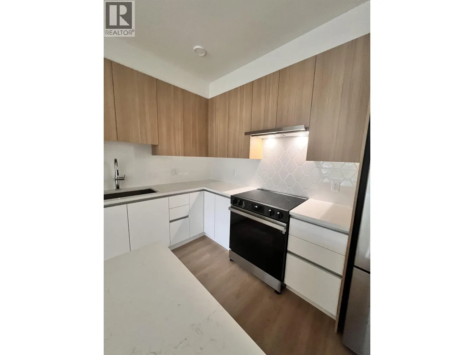205 11907 223 STREET
