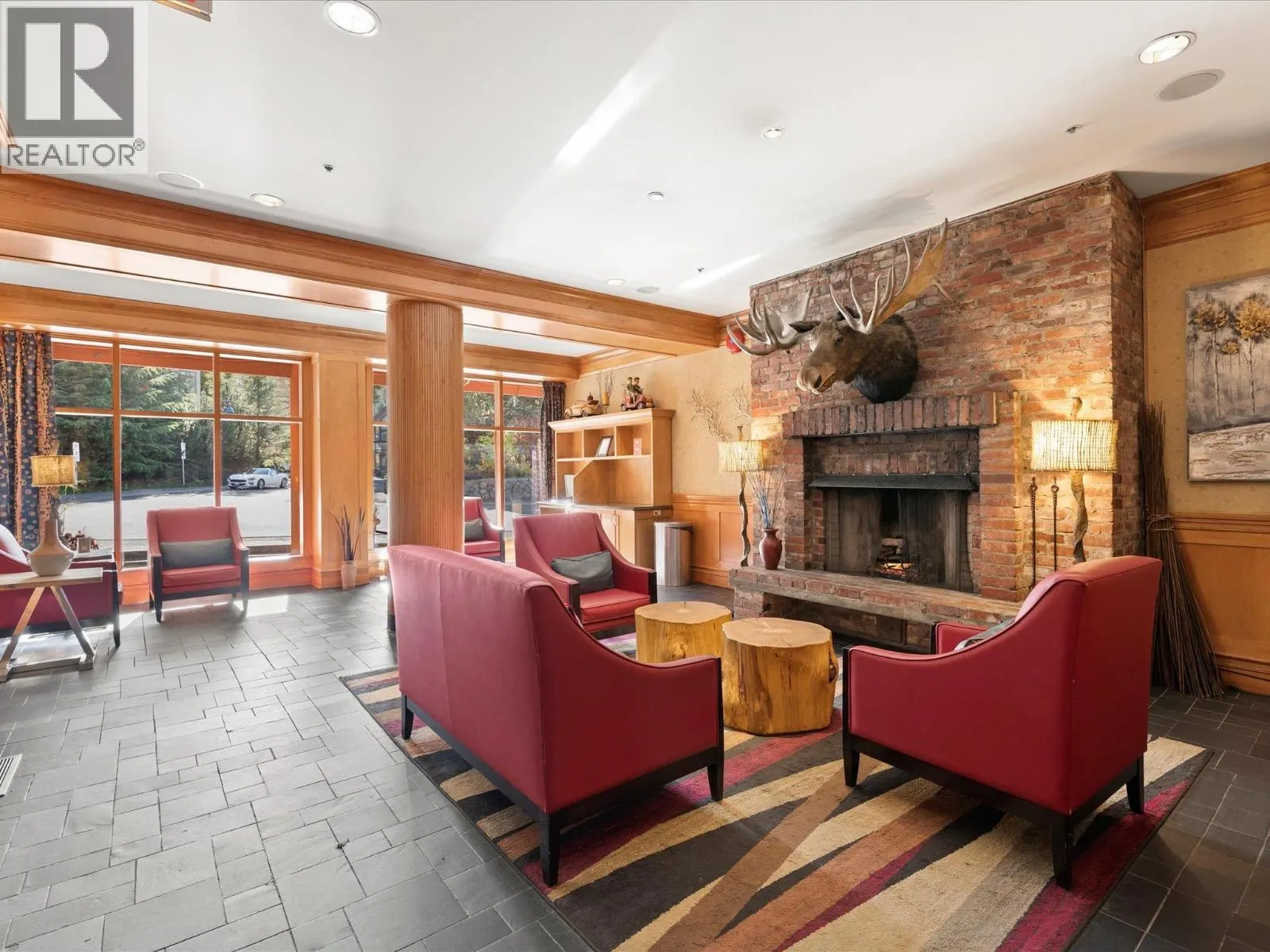 306 4420 SUNDIAL PLACE