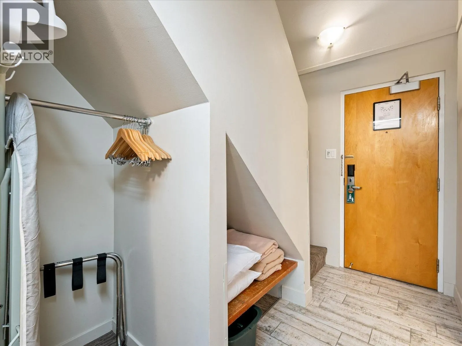 306 4420 SUNDIAL PLACE