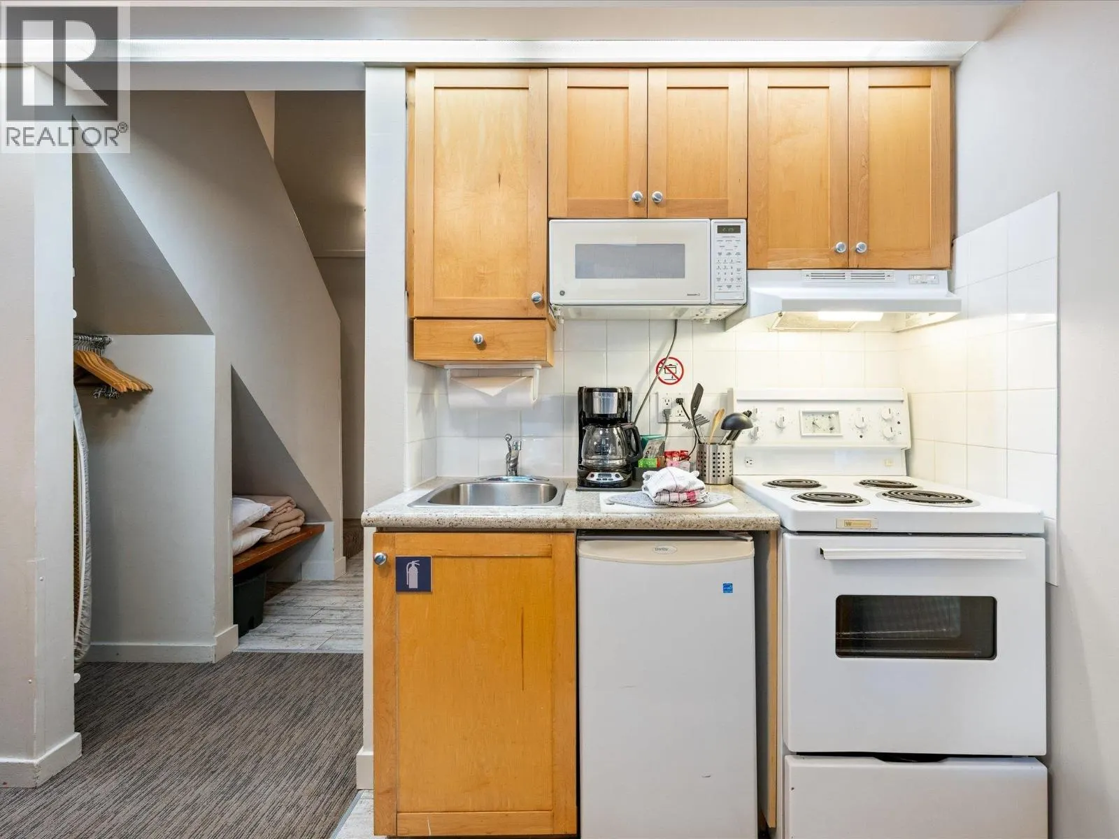 306 4420 SUNDIAL PLACE