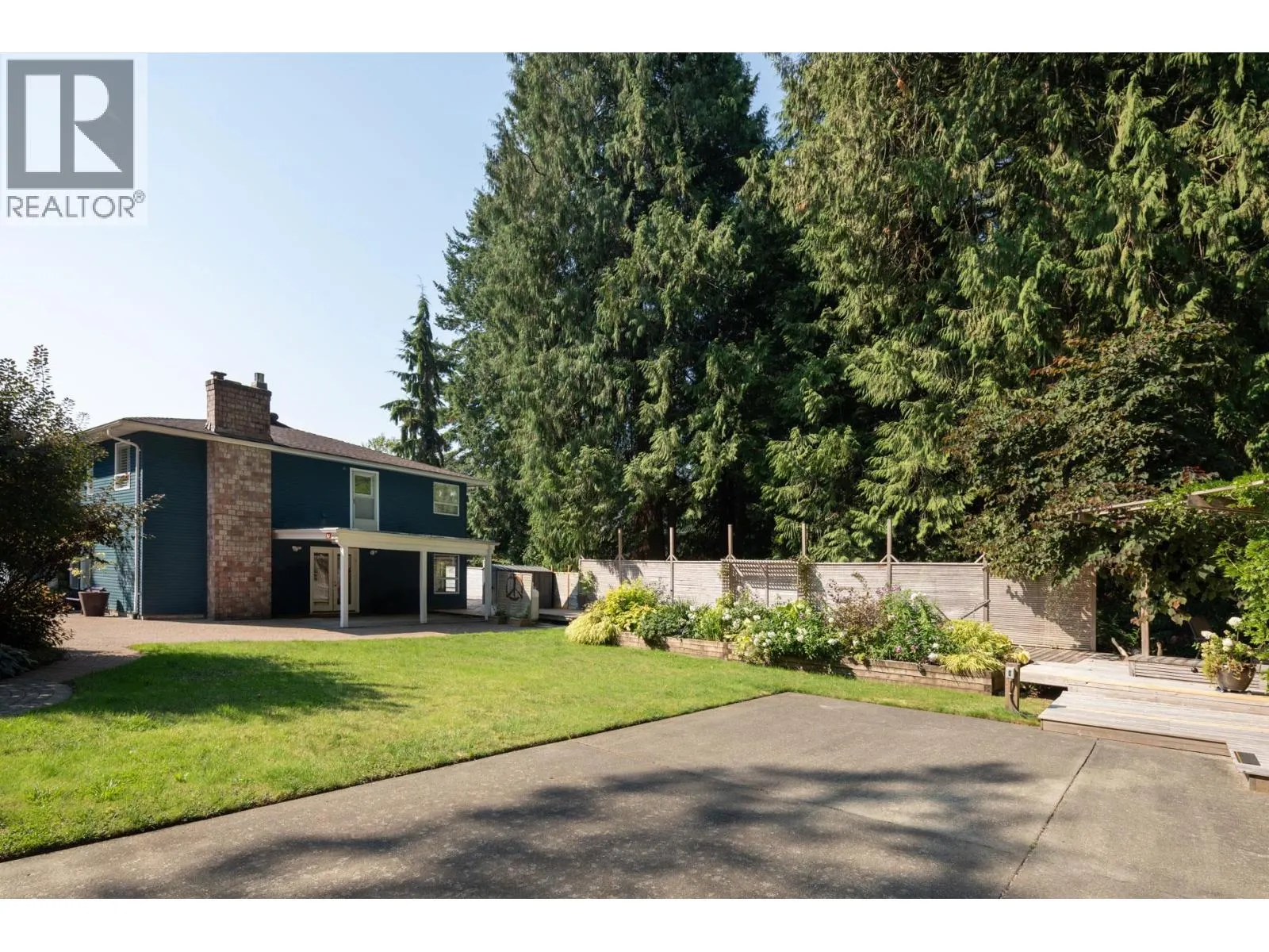 5439 INDIAN RIVER DRIVE