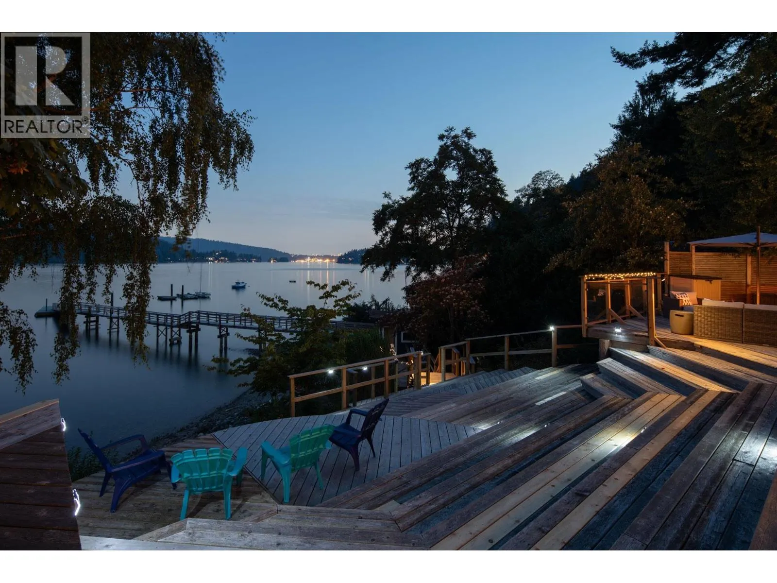 5439 INDIAN RIVER DRIVE