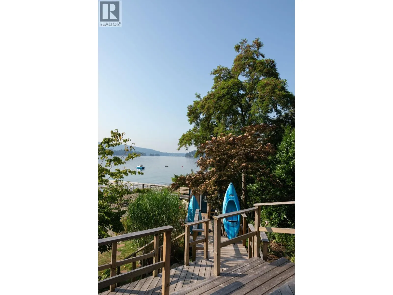 5439 INDIAN RIVER DRIVE