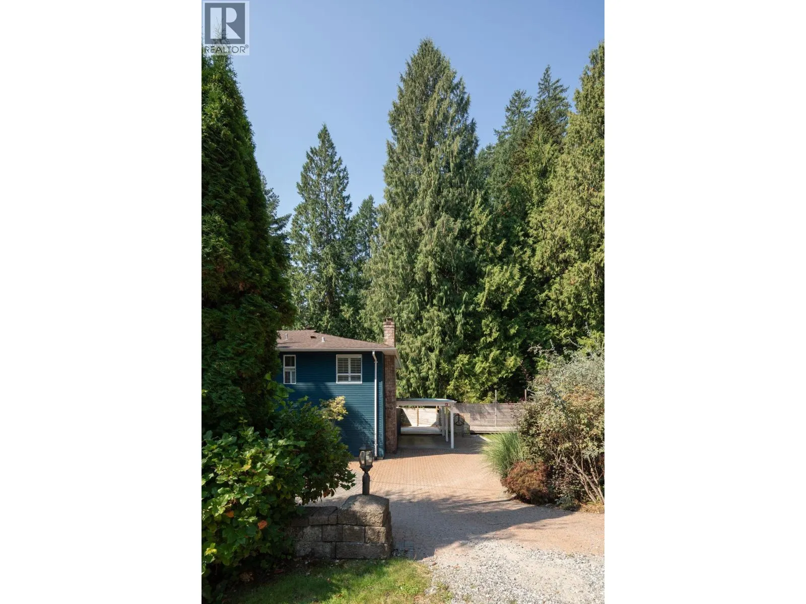 5439 INDIAN RIVER DRIVE