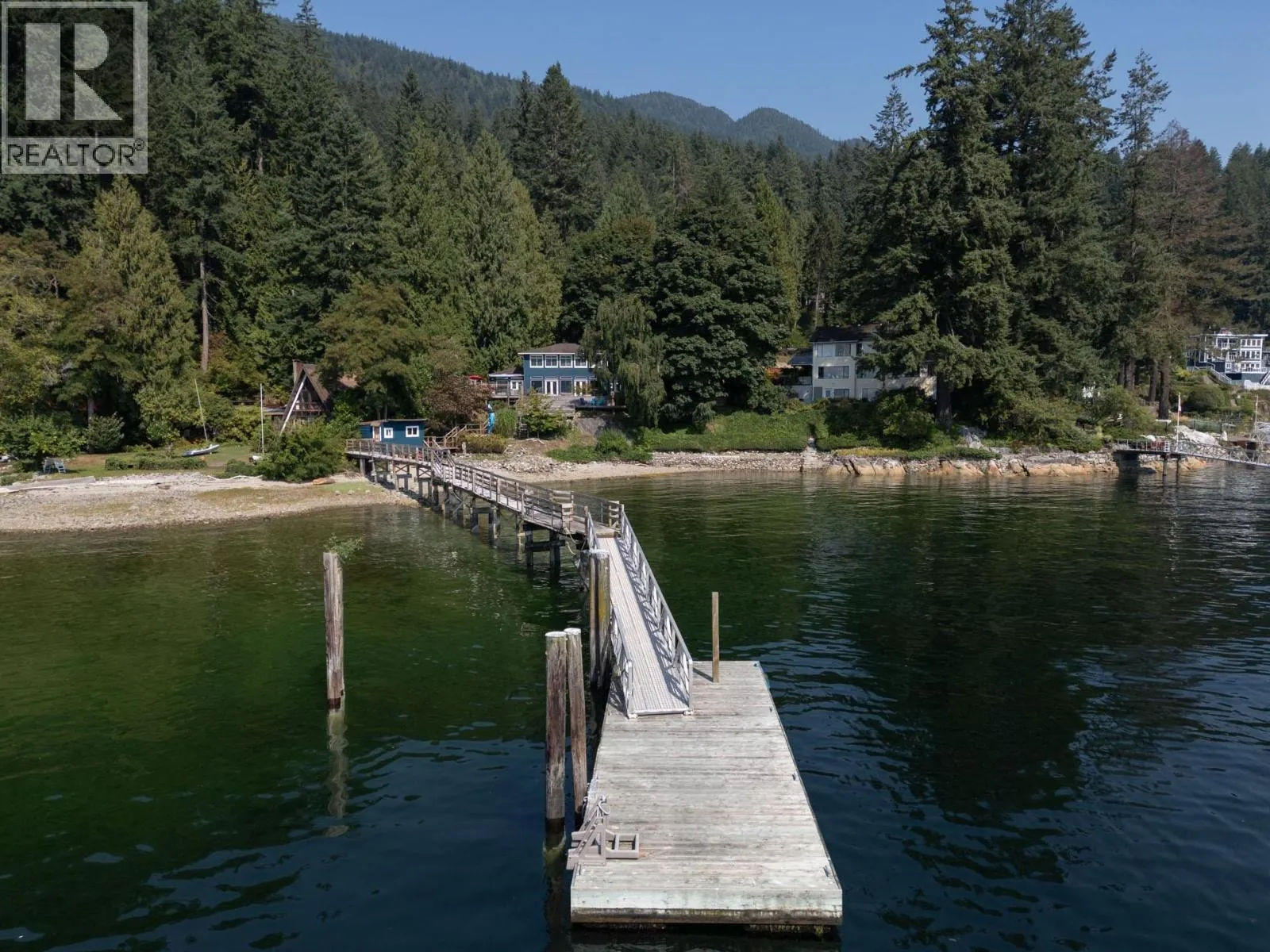 5439 INDIAN RIVER DRIVE