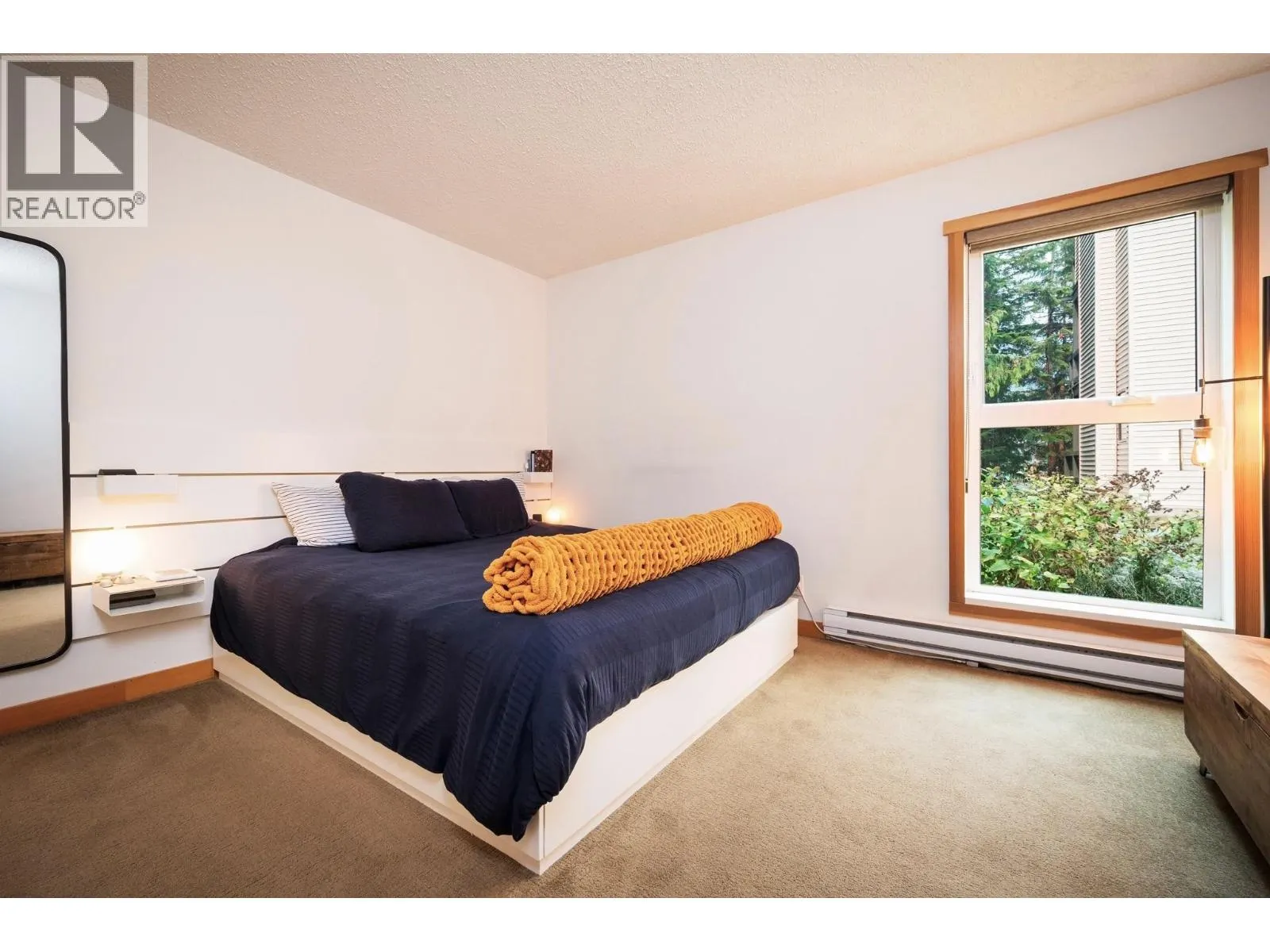 D101 1400 ALTA LAKE ROAD