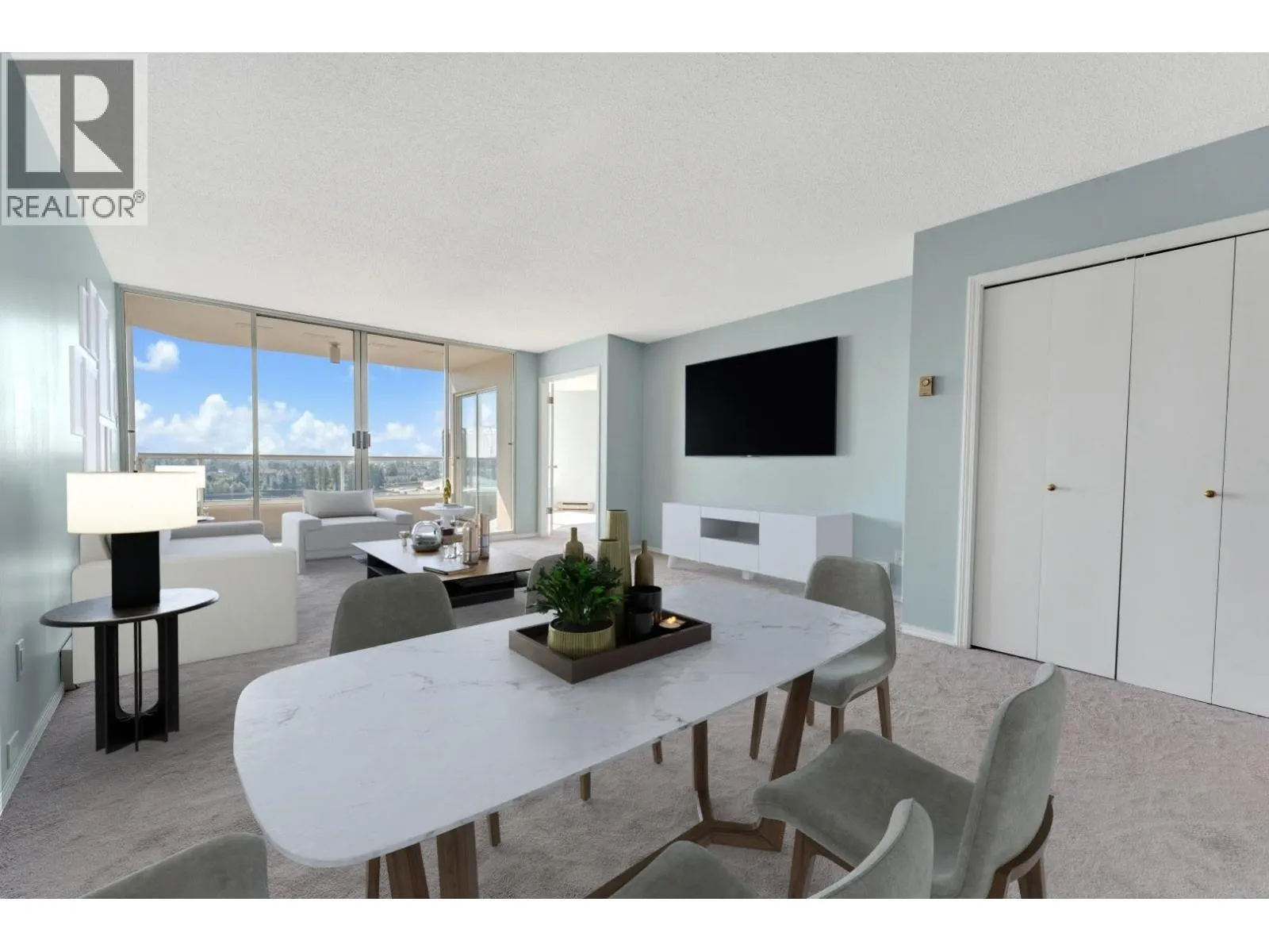 1205 1065 QUAYSIDE DRIVE