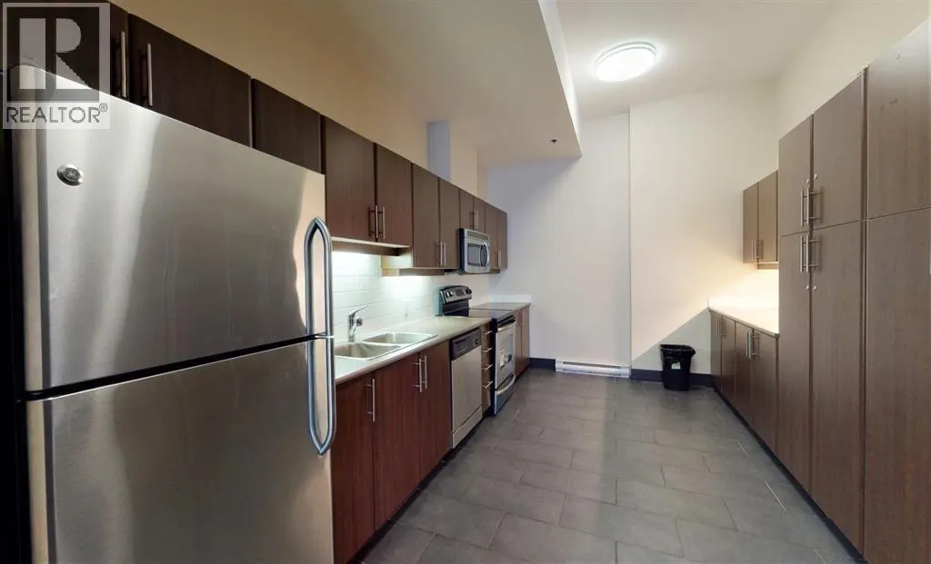 3003 1178 HEFFLEY CRESCENT