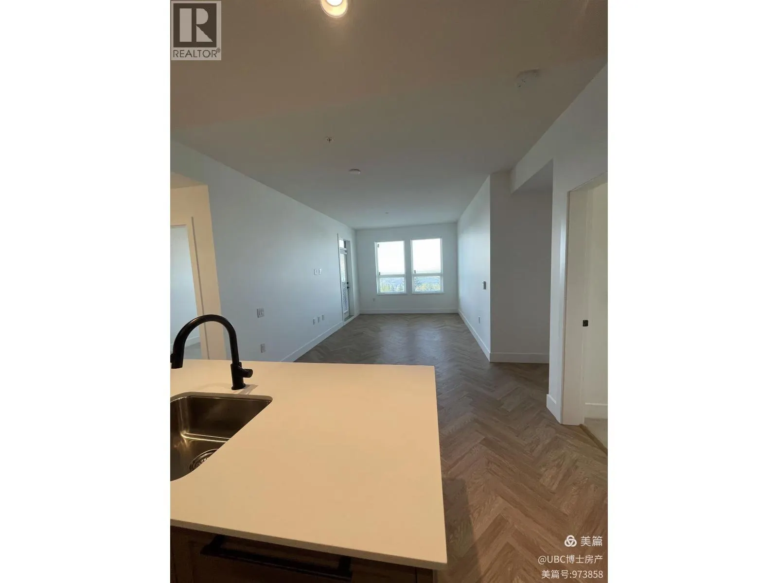 306 9228 SLOPE MEWS