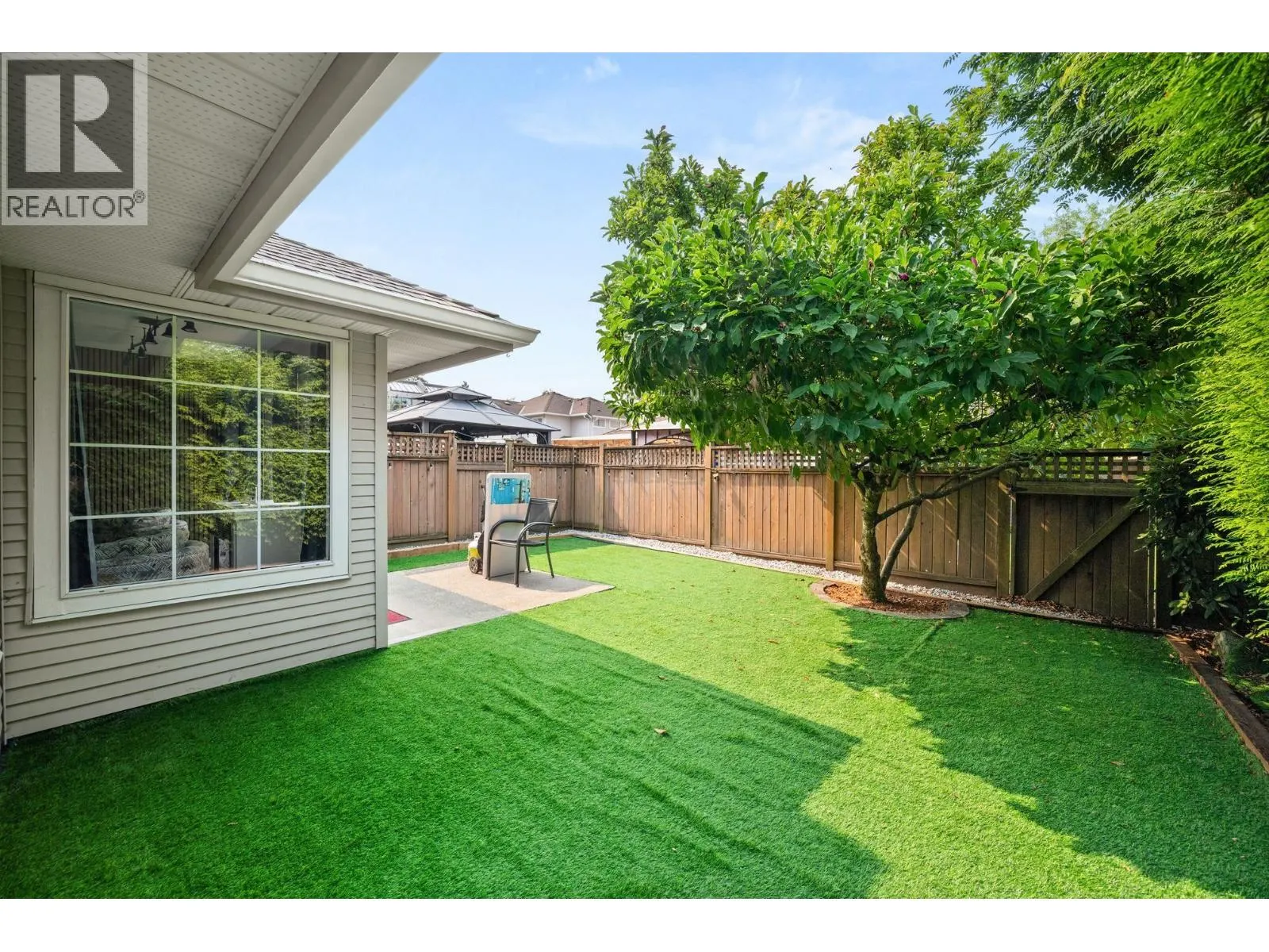 17 12188 HARRIS ROAD