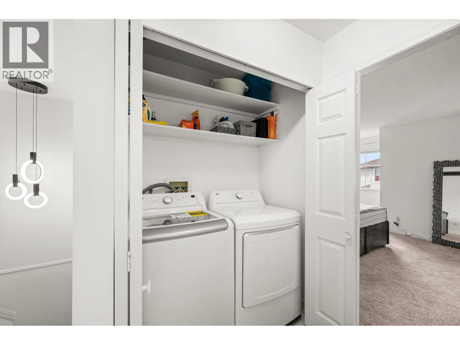 17 12188 HARRIS ROAD