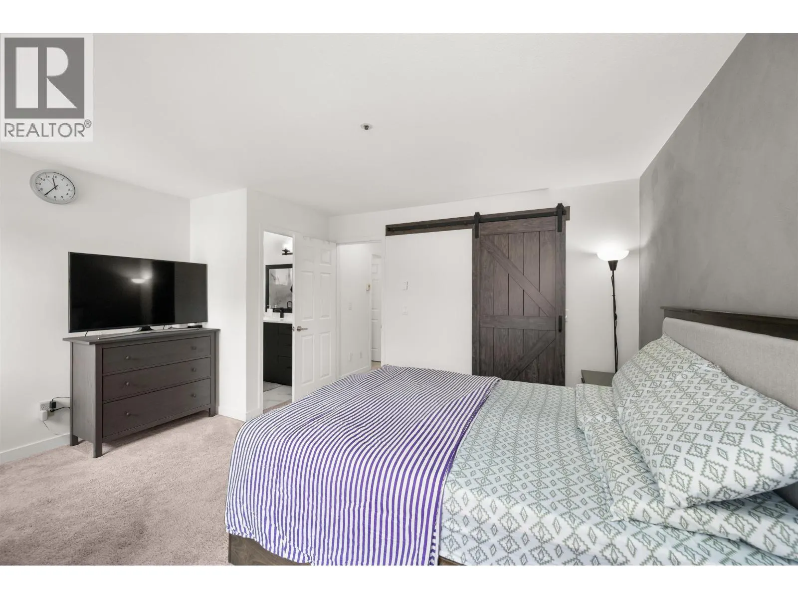 17 12188 HARRIS ROAD