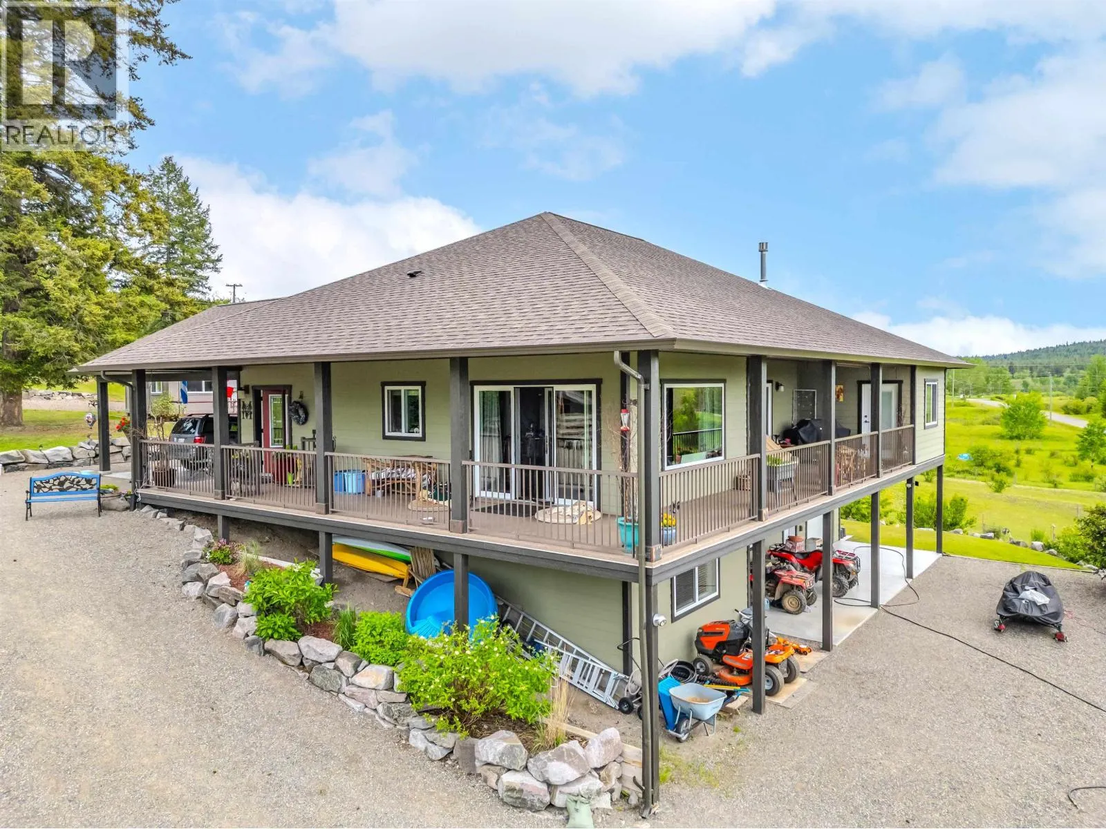 4162 LAC LA HACHE STATION ROAD