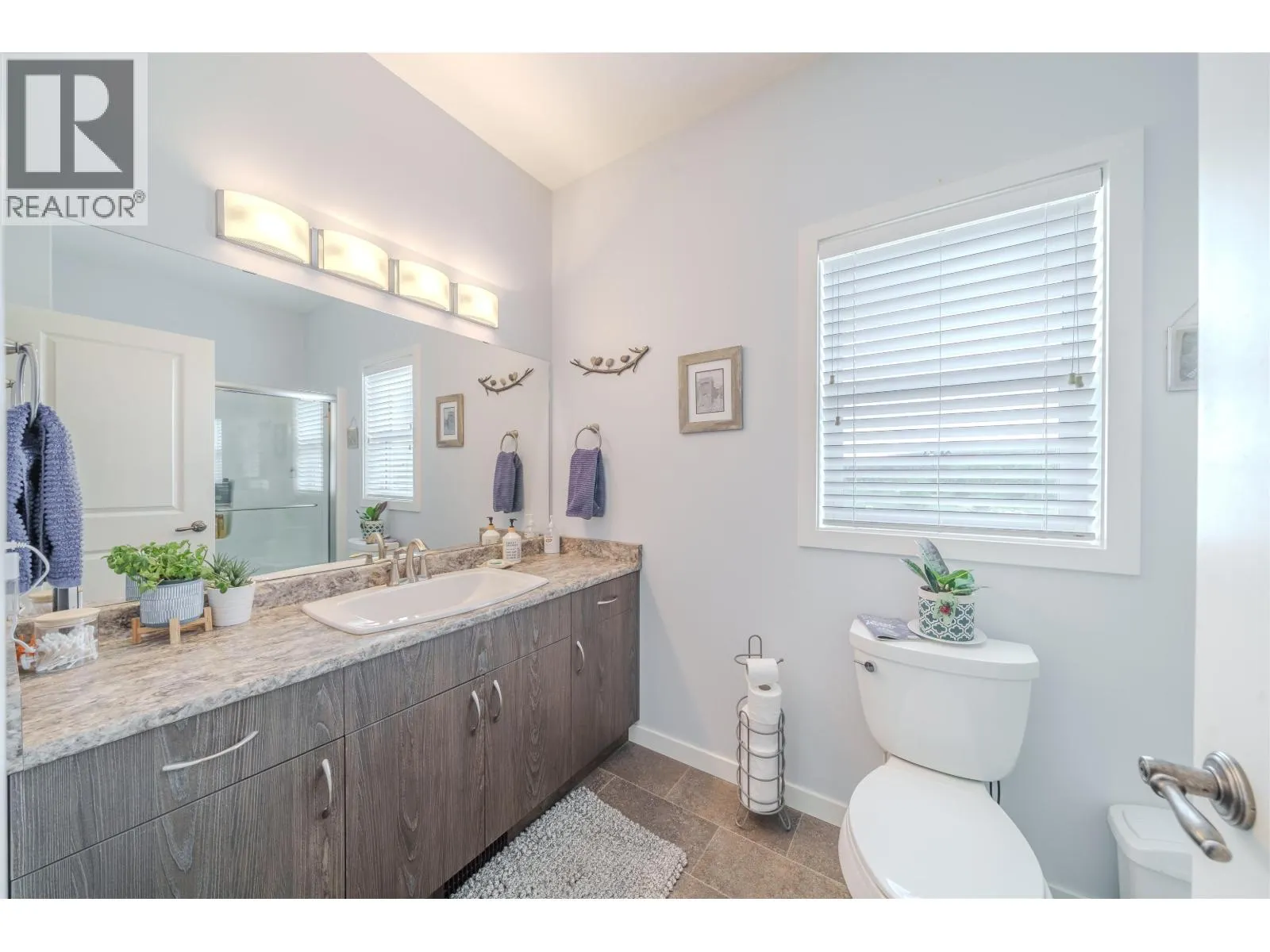 4162 LAC LA HACHE STATION ROAD