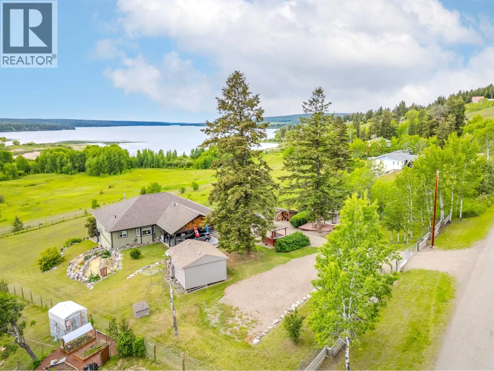 4162 LAC LA HACHE STATION ROAD