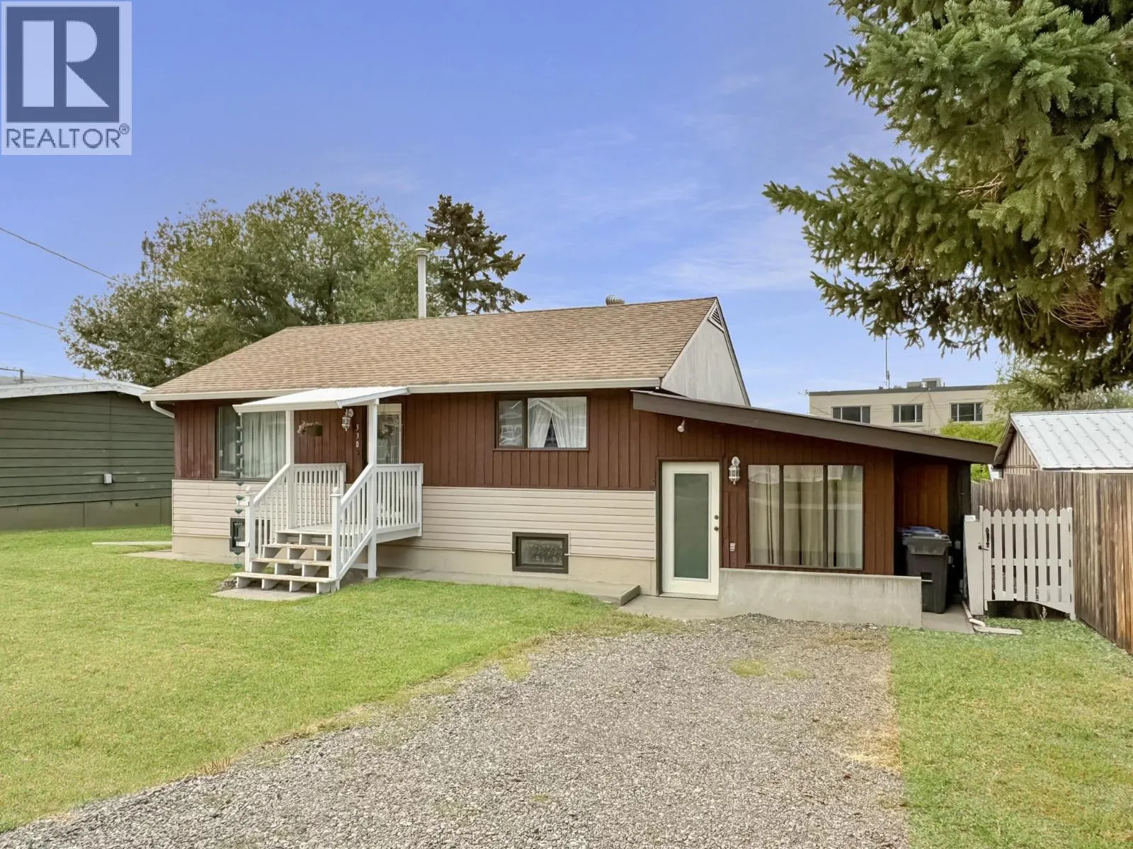 330 CEDAR AVENUE