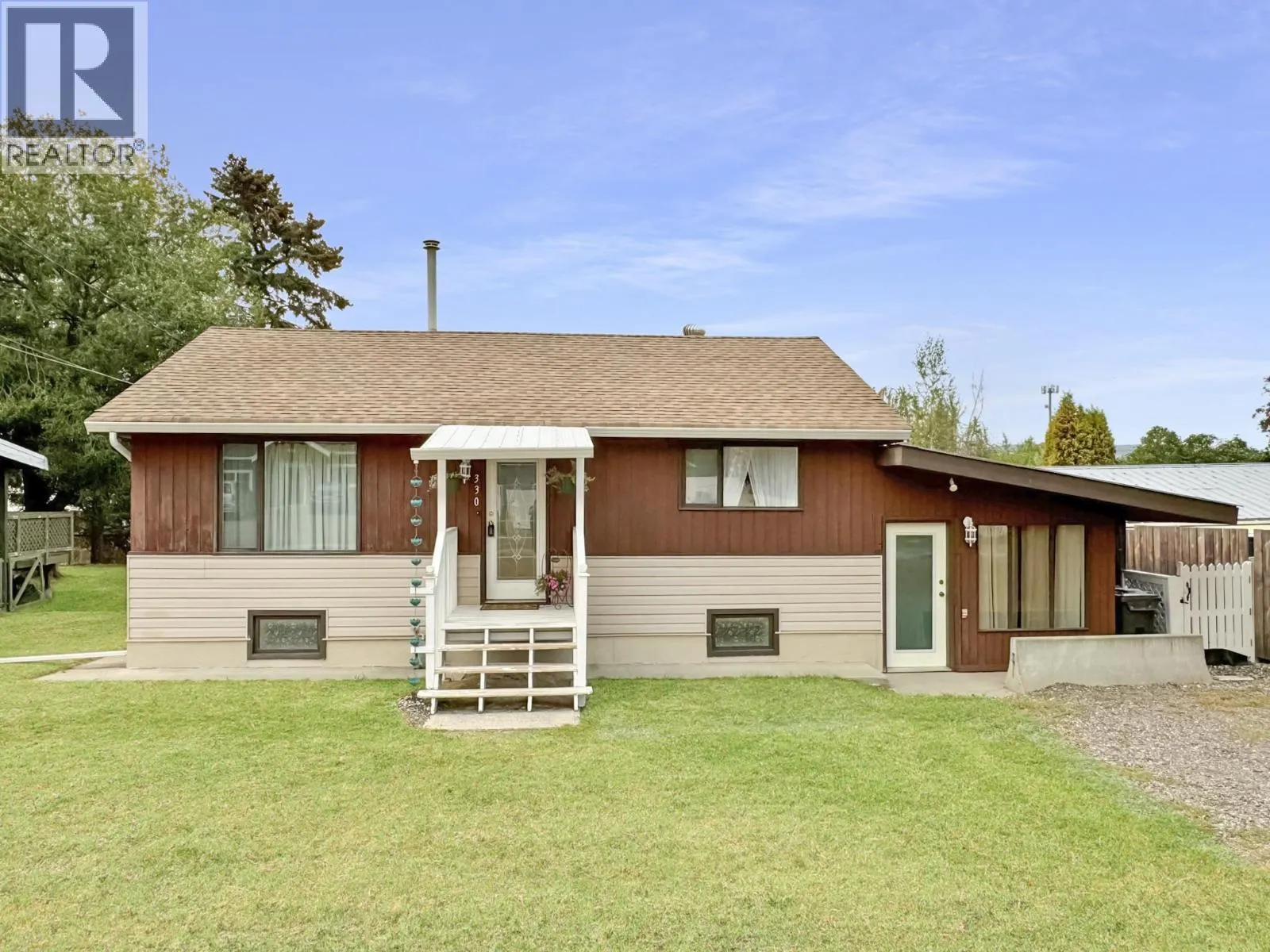 330 CEDAR AVENUE