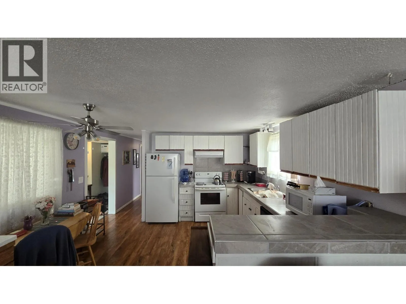 17 5378 PARK DRIVE DRIVE