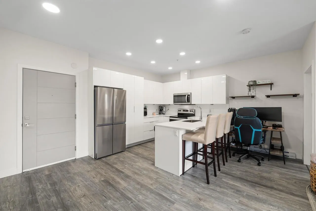309 9450 ROBSON STREET|Chilliwack Proper West