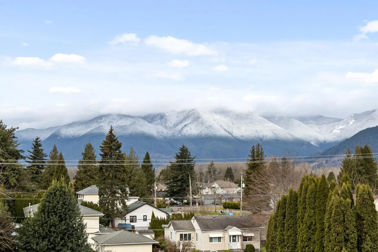 309 9450 ROBSON STREET|Chilliwack Proper West